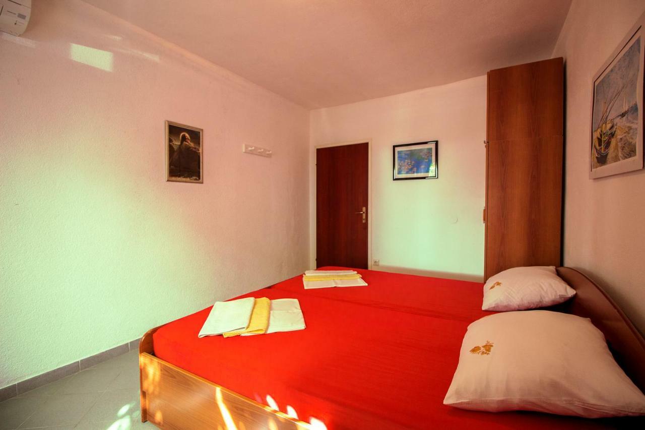 Mrkonjic Branko & Marija Apartmani Omis Ngoại thất bức ảnh