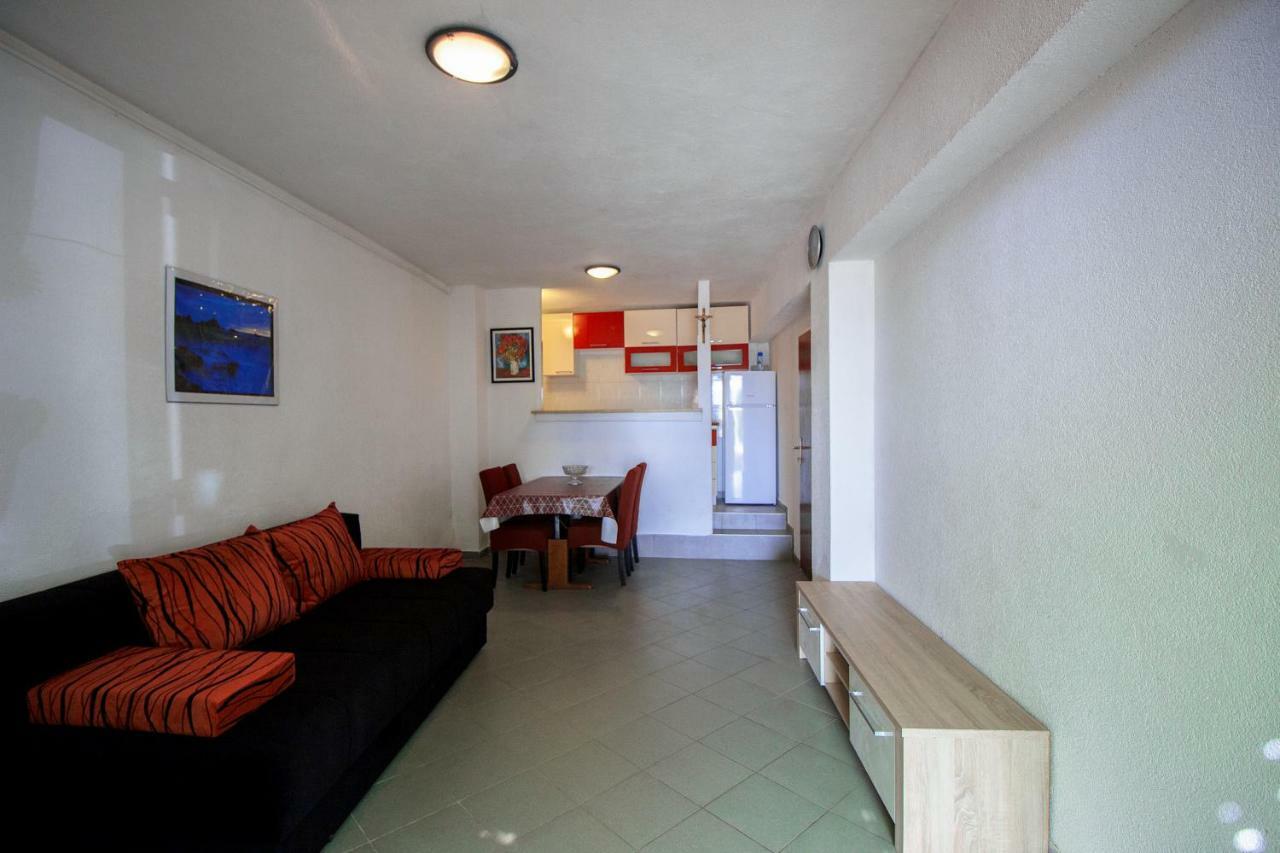 Mrkonjic Branko & Marija Apartmani Omis Ngoại thất bức ảnh