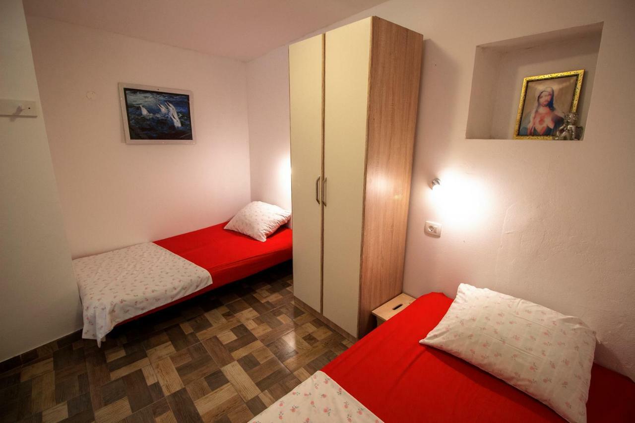 Mrkonjic Branko & Marija Apartmani Omis Ngoại thất bức ảnh