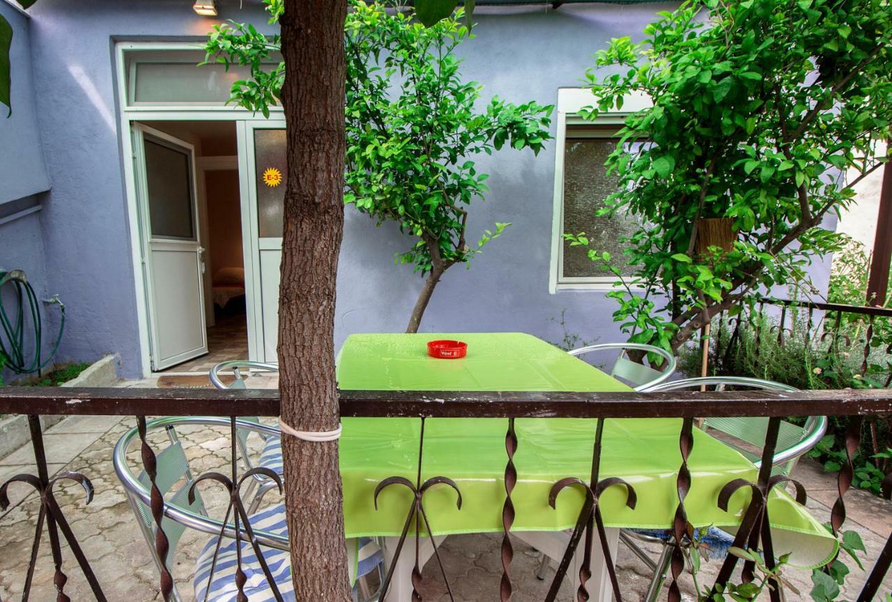 Mrkonjic Branko & Marija Apartmani Omis Ngoại thất bức ảnh