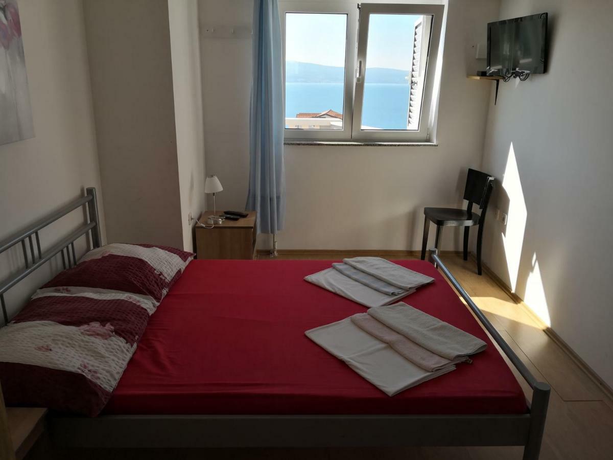 Mrkonjic Branko & Marija Apartmani Omis Ngoại thất bức ảnh