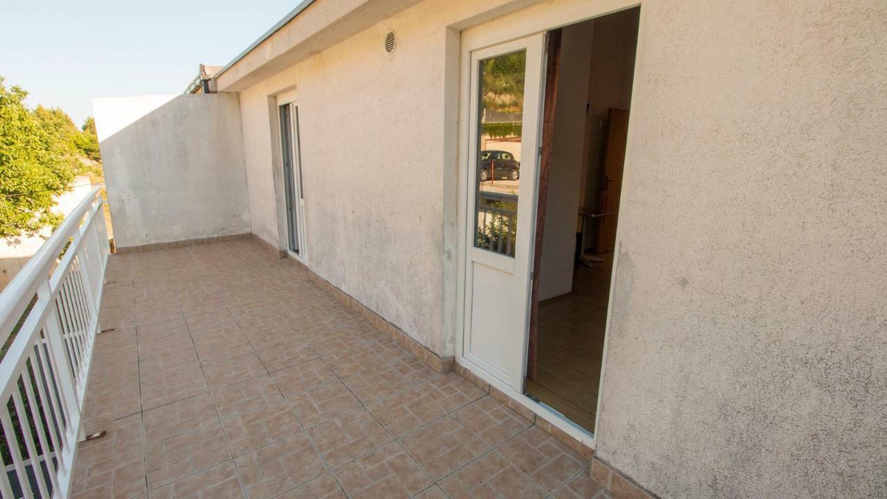 Mrkonjic Branko & Marija Apartmani Omis Ngoại thất bức ảnh