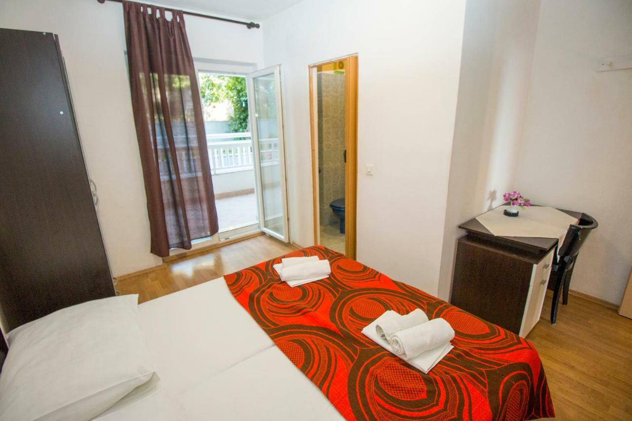 Mrkonjic Branko & Marija Apartmani Omis Ngoại thất bức ảnh